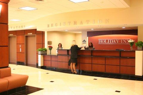 La Quinta Inn & Suites Pittsburgh North McCandless Township Εξωτερικό φωτογραφία