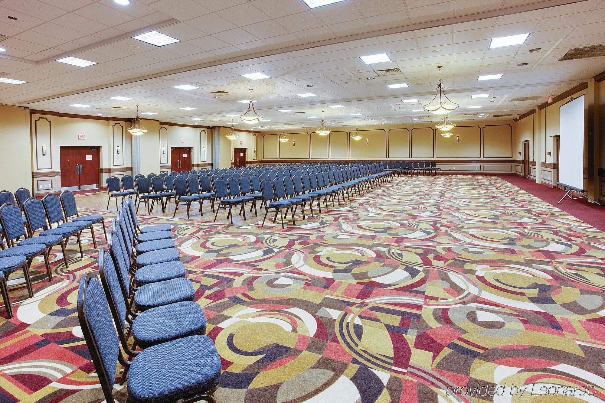 La Quinta Inn & Suites Pittsburgh North McCandless Township Εξωτερικό φωτογραφία