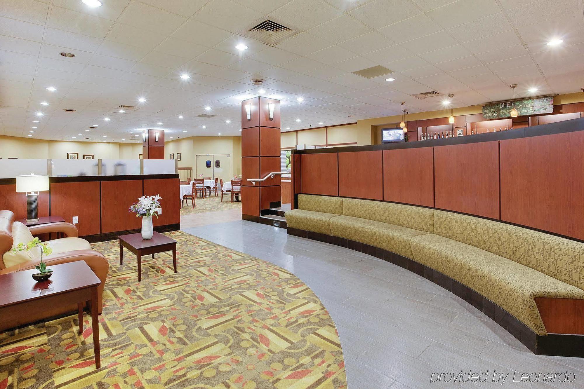 La Quinta Inn & Suites Pittsburgh North McCandless Township Εξωτερικό φωτογραφία